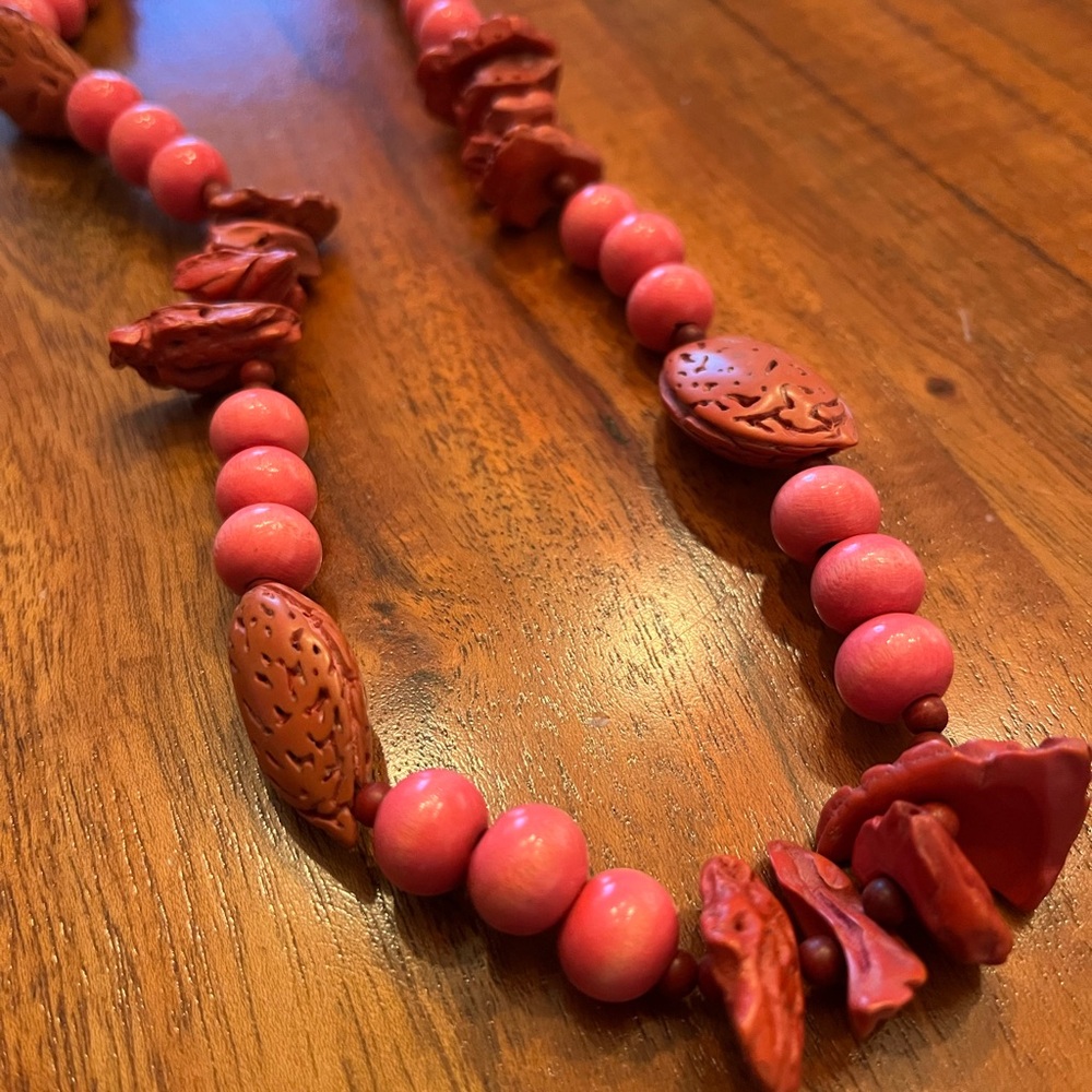 Elegant Red Beaded Necklace vintage